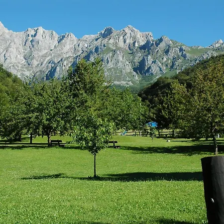 El Jisu Hotel Camaleño