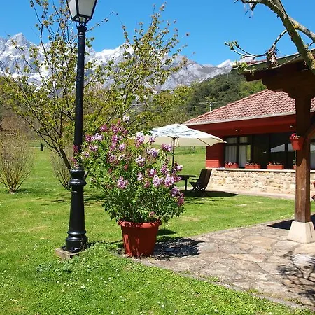 El Jisu 3* Camaleño