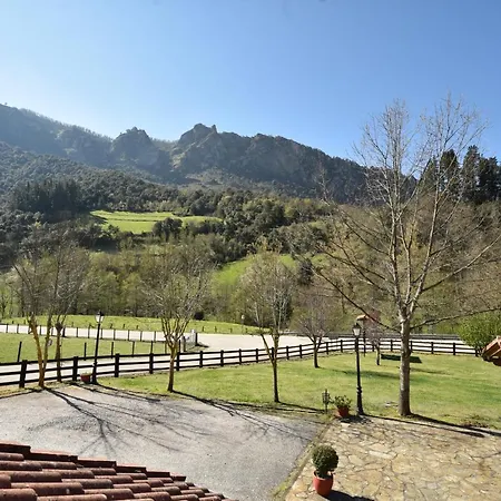 El Jisu Hotel Camaleño