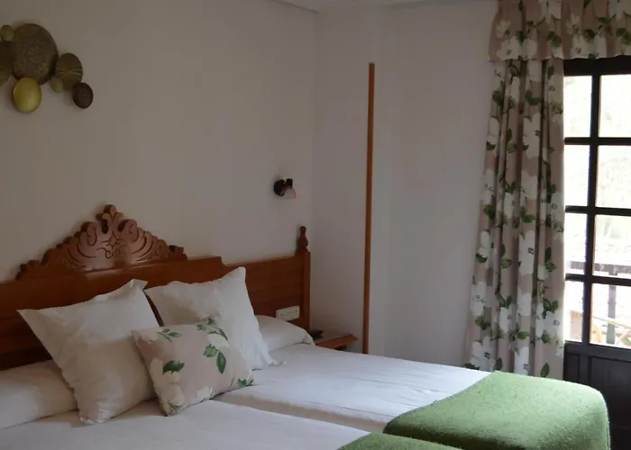 Hotel El Jisu Camaleño